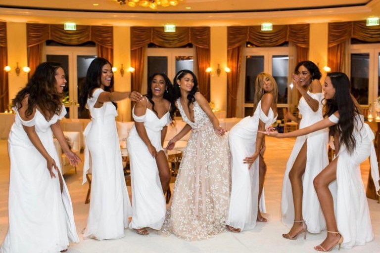 Choosing the Right Wedding Dress