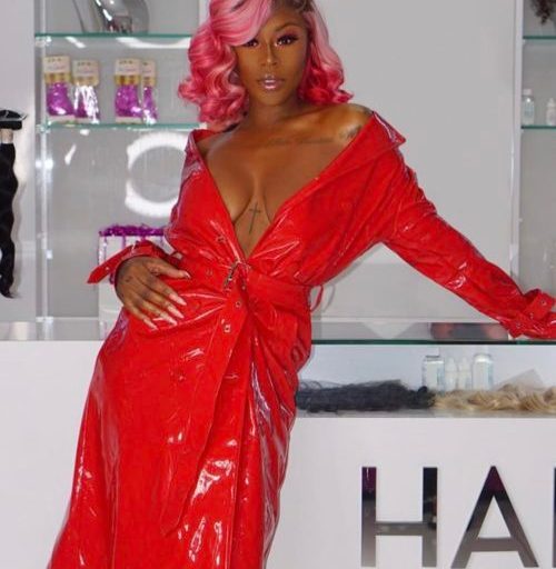 Jadah Blue Stunts With Heat In Fashion Nova!