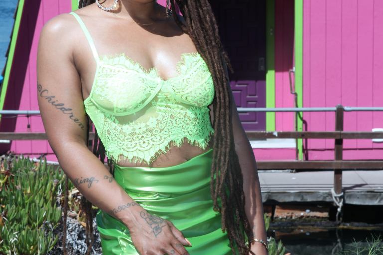 Bomb Product of the Day: wearNIKI’s Signature Pencil Skirt in NowLater Green Apple