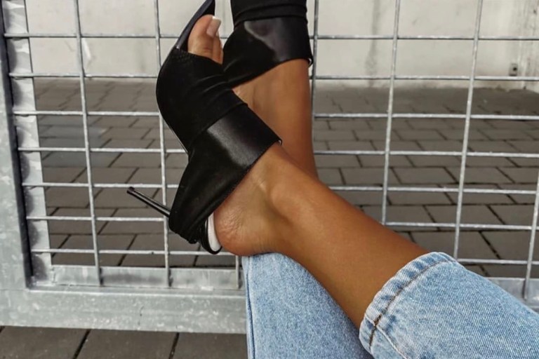 Bomb Product of the Day: Mistress Rocks Abyss Mules