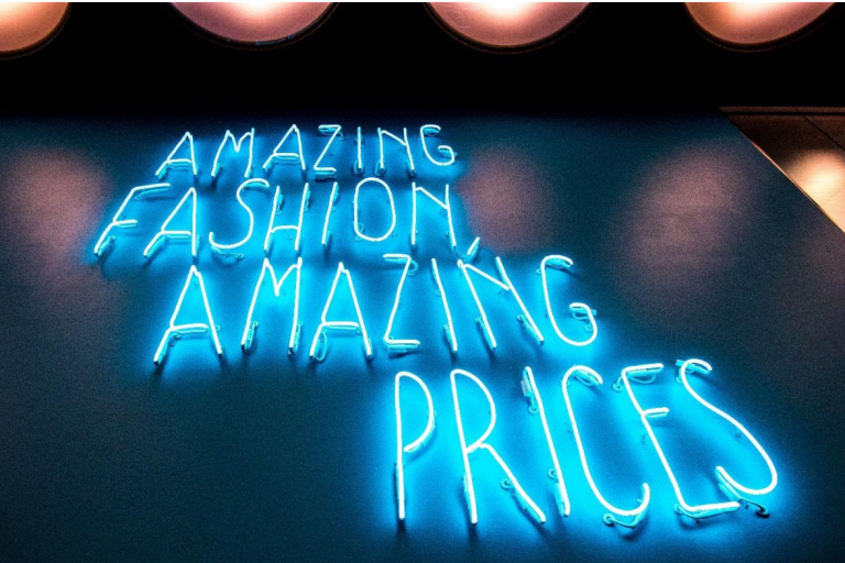 Sustainable Fashion Is All the Rage Right Now!  Stay Up-To-Date with the Latest Trends in Fast Fashion Pollution