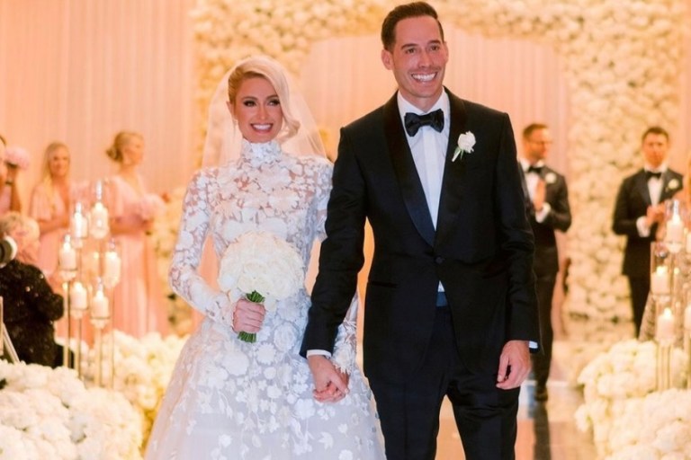 Paris Hilton Marries Carter Reum During Ceremony in LA Wearing Custom Oscar de la Renta White Floral Gown