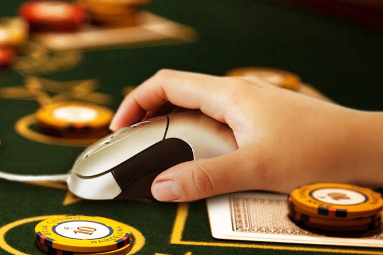 Why You Should Try Playing Free Casino Games Online