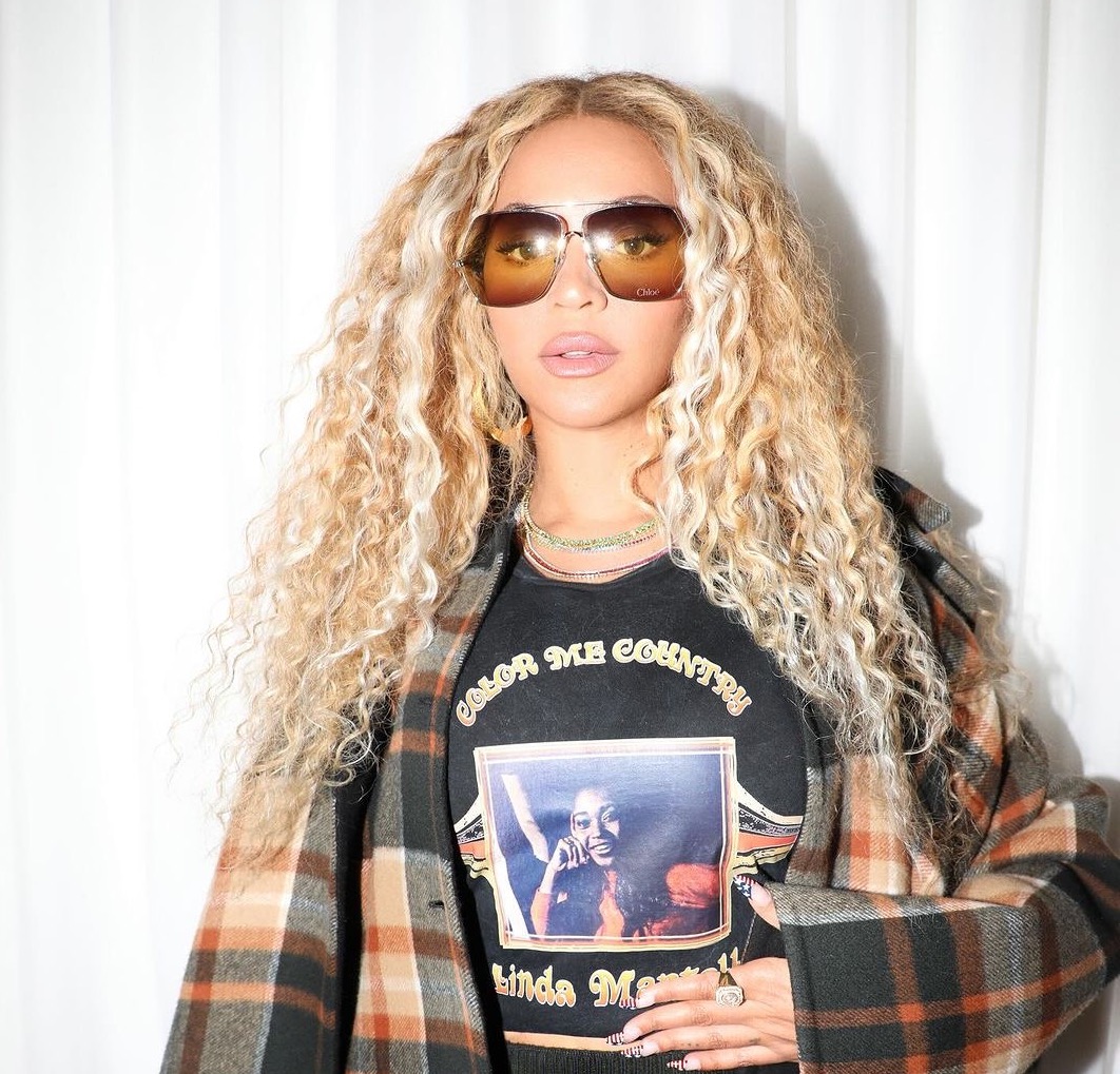 Shop Beyoncé's Color Me Country Tee