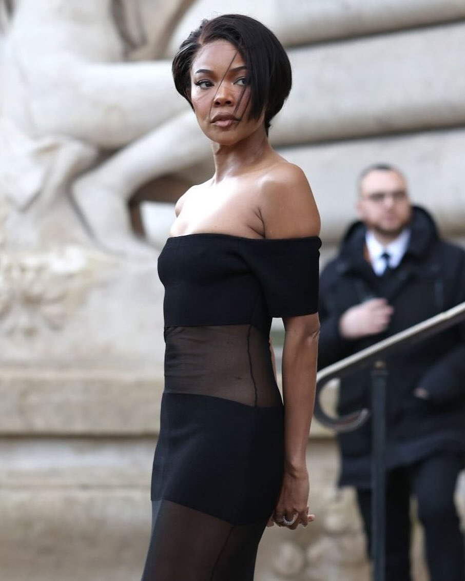 Front Row At Schiaparellis Fall 2025 Show Regina King Stuns In A White Suit Gabrielle Union Slays In A Black Off The Shoulder Dress 5