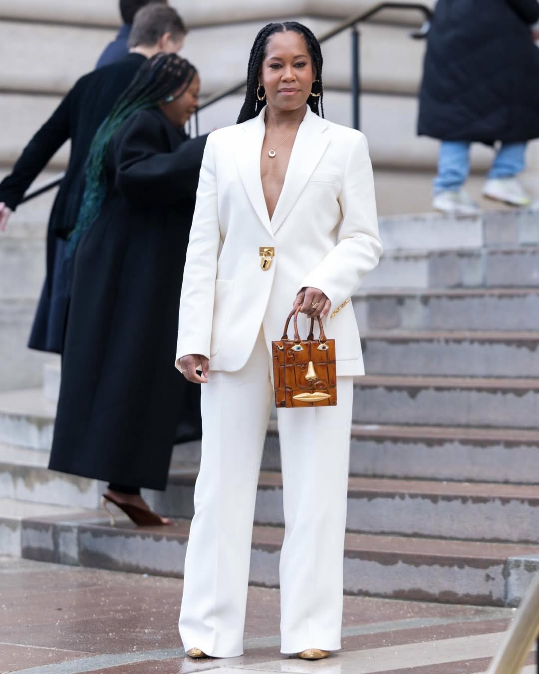 Front Row At Schiaparellis Fall 2025 Show Regina King Stuns In A White Suit Gabrielle Union Slays In A Black Off The Shoulder Dress 9