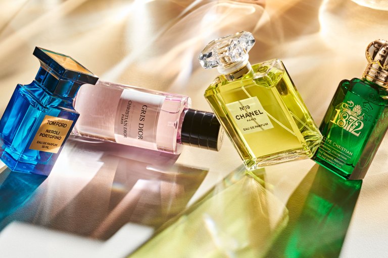 7 Tips for Choosing a Perfume for Work