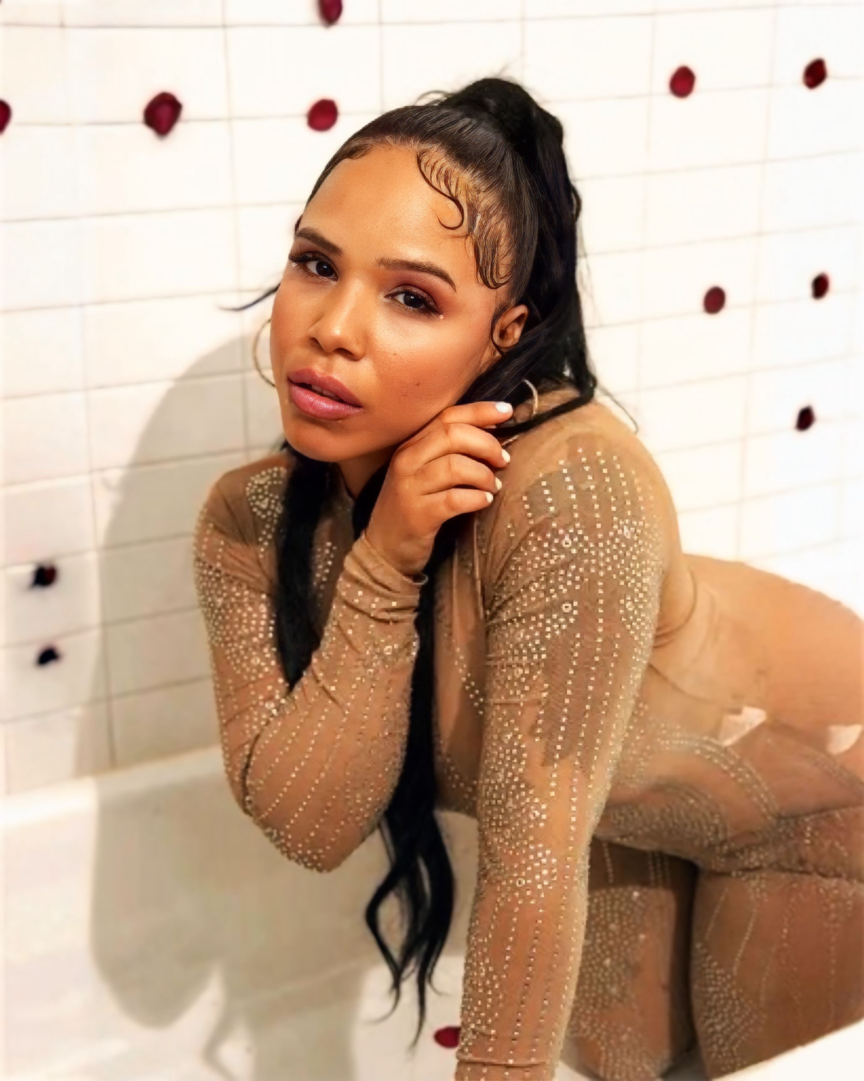 Melltherealist Ignites The Runway At Passion For Fashion 2024 IMG 1478