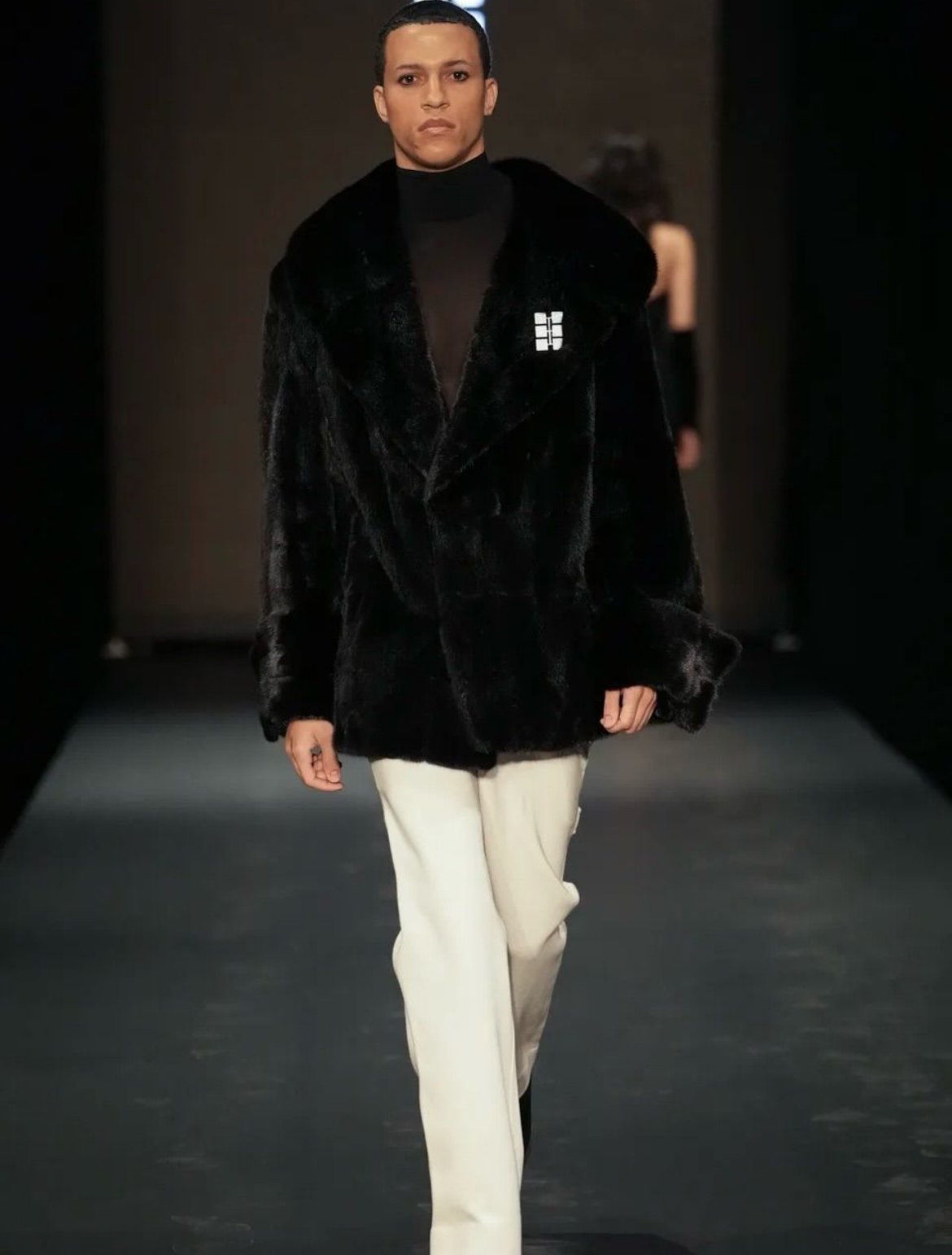 Romeo Hunte Redefines Modern Menswear At New York Fashion Week 14