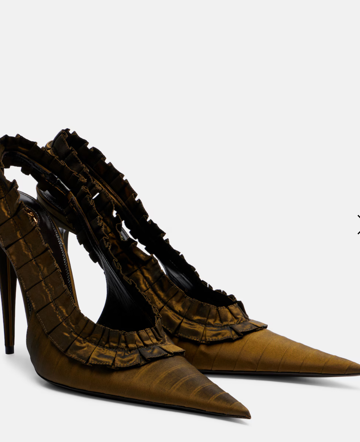 2 Beyonce Grabs Dinner In Plum Taffeta Spring 2026 Saint Laurent Gown And Pearl Cult Gaia 