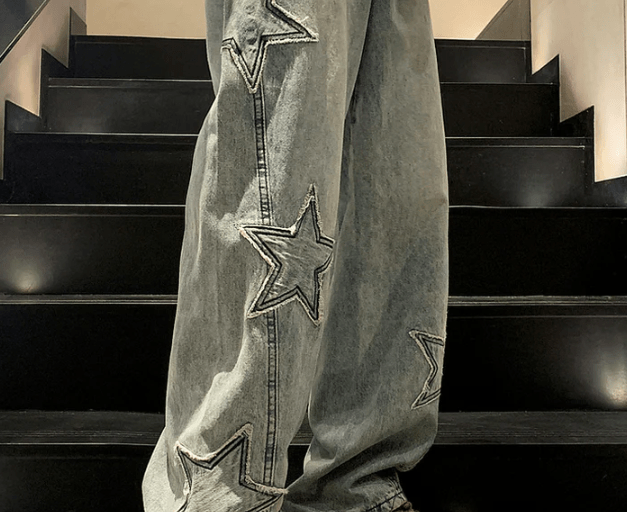 How to Add Early 2000s Fashion Elements to Your Wardrobe