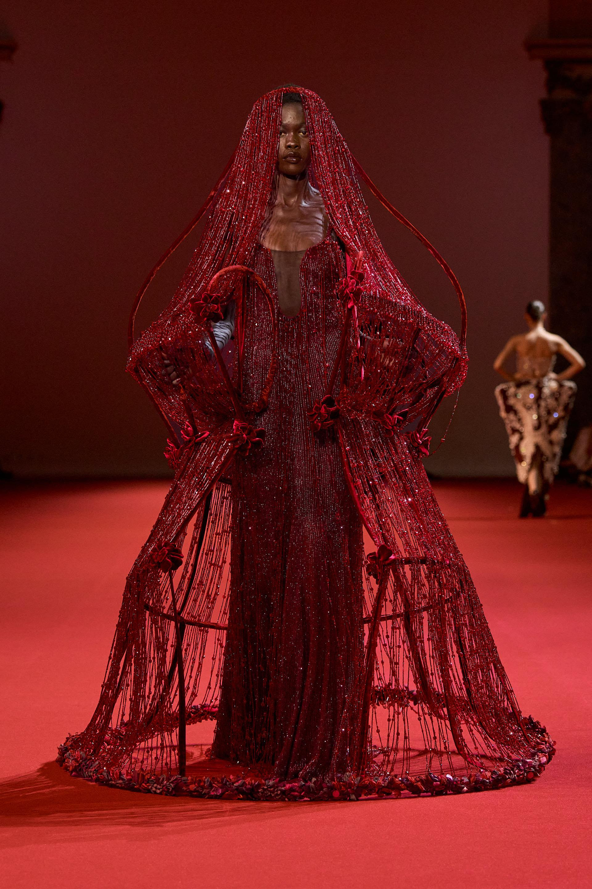 12 Manish Malhotra Debuts Fall 2026 Maa Collection At Paris Haute Couture Week