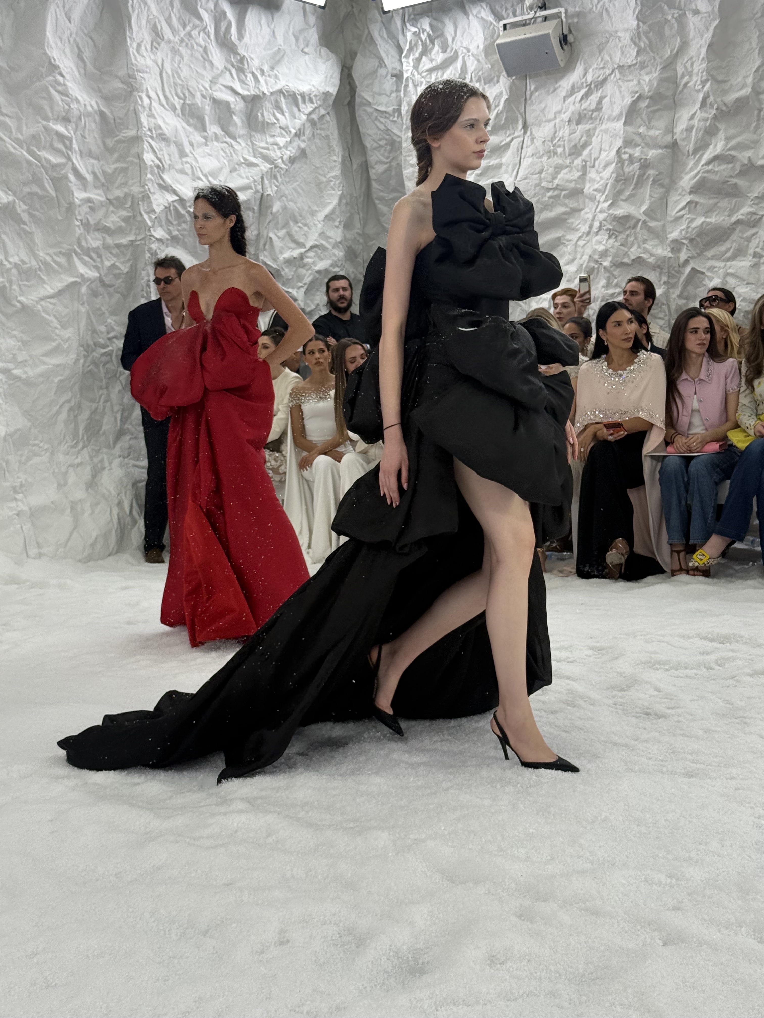 Celia Kritharioti Unveils Frozen Eden For Fall 2026 Couture And Jennifer Lopez Stops The Show Before It Even Starts IMG 6495