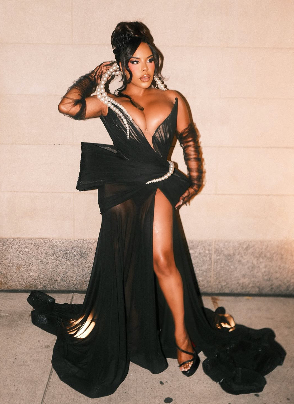 Kelli Potter Lean Berisha Cynthia Bailey Porsha Williams And The Real Housewives Of Atlanta Cast Serve Glam Looks At The Season 17 Reunion