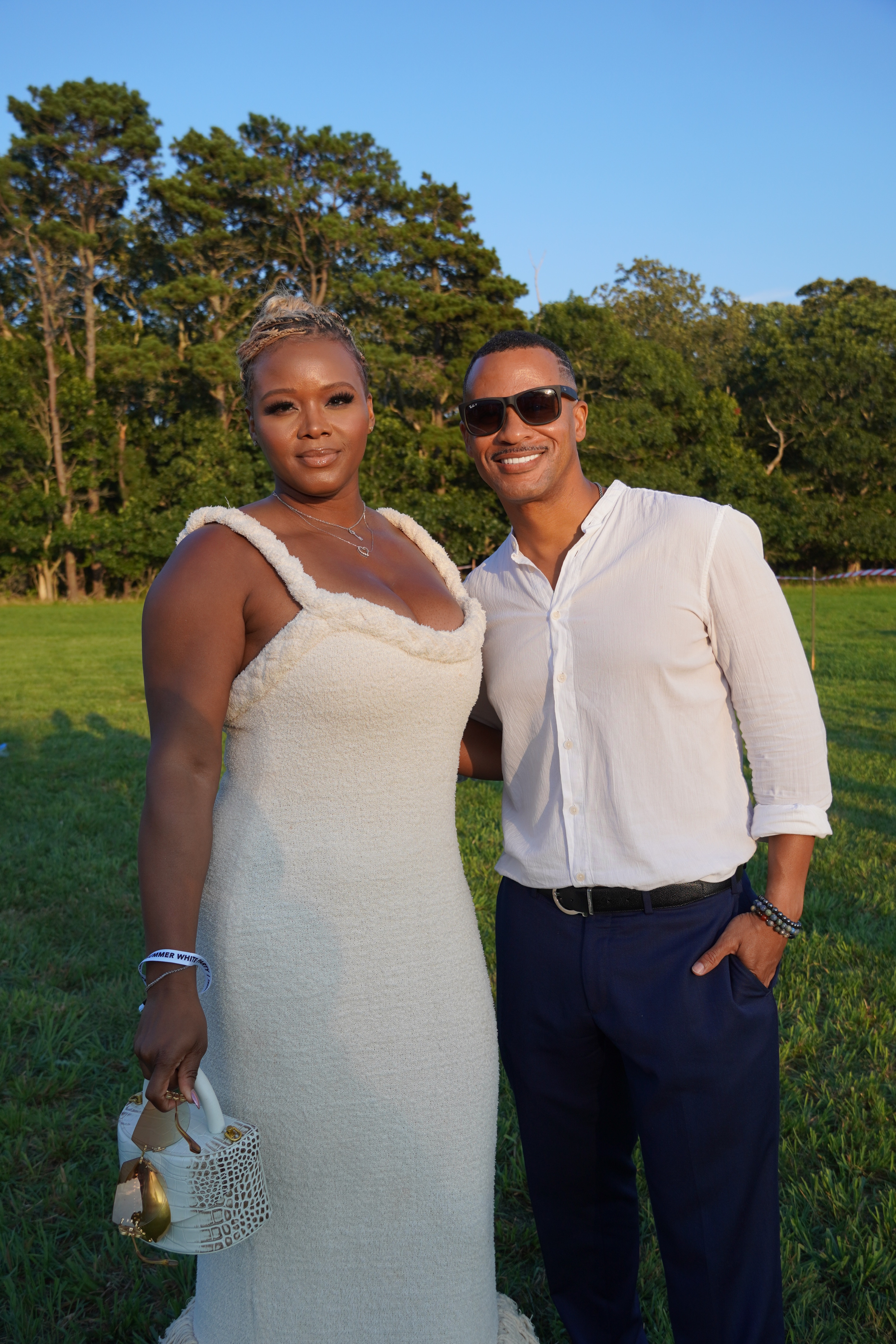 7 Fashion Bomb Daily On The Scene The 2026 MVAAFF X ESPN White Party On Marthas Vineyard