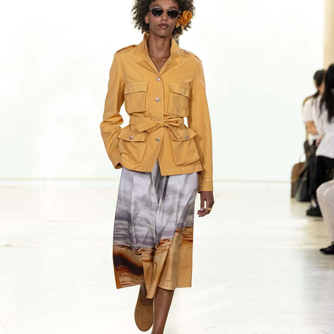 Agnes B Spring Summer 2027 Paris Fashion Week Scenic Prints Leather Image 1791253876 4