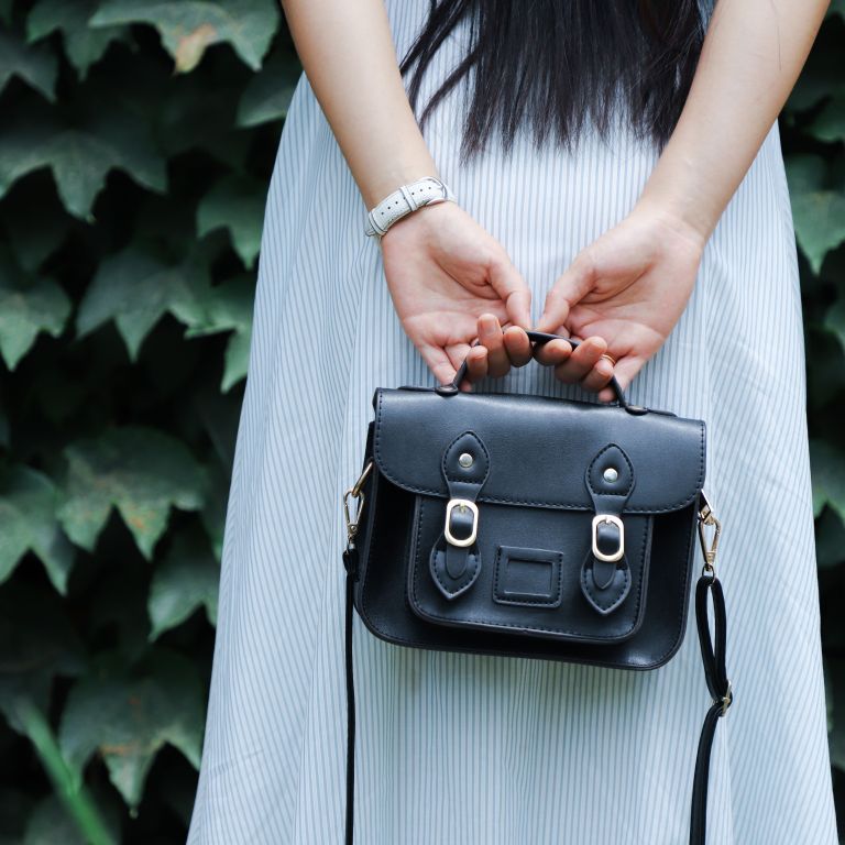 Structural Leather Is Back, and It’s Taking Over Evening Wear Accessories